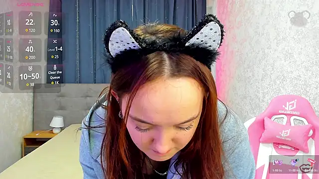 Fera1 Berry online show from February 2025 10:37:01 PM