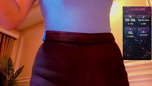 YOURCRISTINAS online show from September 2025 06:07:01 AM