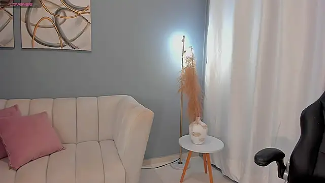 BrookeMiller online show from March 2025 11:30:02 AM