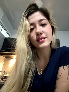 EveBensonX online show from January 2026 09:39:02 PM