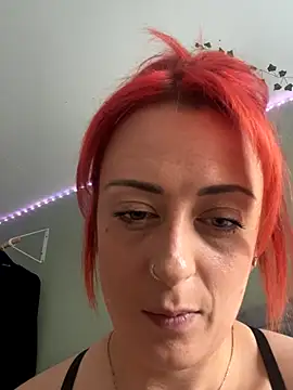 Snapshot of Englishhornybecca30 chatting on October 2025 01:28:02 PM Englishhornybecca30 online show from October 2025 01:28:02 PM