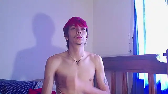 Snapshot of Twink_Temptation chatting on December 2025 06:04:01 PM Twink Temptation online show from December 2025 06:04:01 PM