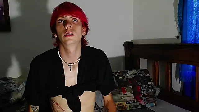 Snapshot of Twink_Temptation chatting on February 2026 02:18:01 PM Twink Temptation online show from February 2026 02:18:01 PM