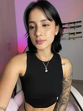 Snapshot of Ale_Lewis chatting on January 2025 12:17:01 AM Ale Lewis online show from January 2025 12:17:01 AM