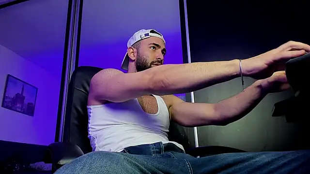 MichaelMasterss online show from February 2025 02:20:02 PM