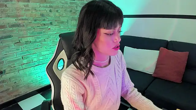  Jessy Moon  online show from February 2025 07:38:01 PM