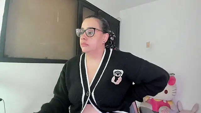 smile sweetpao online show from February 2025 11:52:01 AM