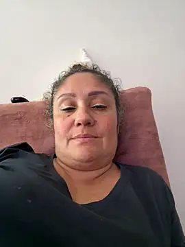 gabiTetas online show from November 2025 08:31:01 PM