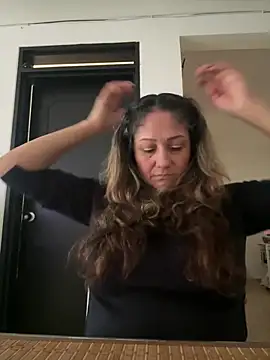 gabiTetas online show from February 2026 07:37:01 PM