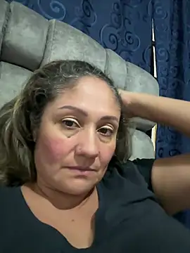 gabiTetas online show from August 2026 09:28:01 PM