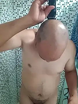 RobertoBuzios22 online show from January 2025 11:02:02 PM