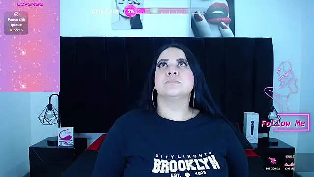 Snapshot of valentina_fox01 chatting on February 2026 03:04:01 AM valentina fox01 online show from February 2026 03:04:01 AM