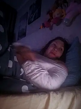 Snapshot of ROXOLANAA_SEXY chatting on February 2026 01:54:01 AM ROXOLANAA SEXY online show from February 2026 01:54:01 AM