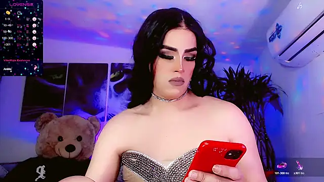 Snapshot of Sophiesweet5 chatting on April 2026 05:13:01 AM Sophiesweet5 online show from April 2026 05:13:01 AM