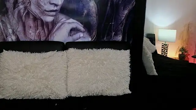 Snapshot of emely_brandon chatting on September 2025 09:58:01 AM emely brandon online show from September 2025 09:58:01 AM