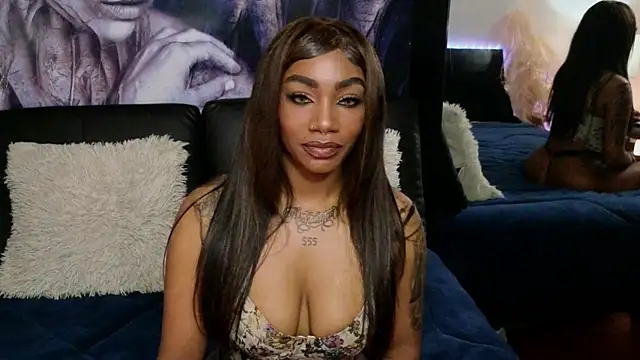 Snapshot of emely_brandon chatting on October 2025 04:12:02 AM emely brandon online show from October 2025 04:12:02 AM