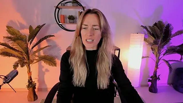 RebeccaMartinez online show from January 2025 09:59:01 AM