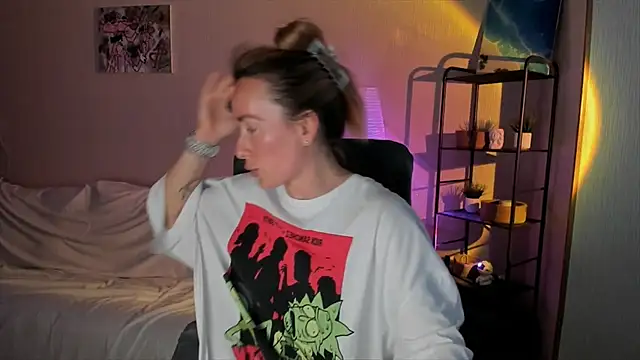 RebeccaMartinez online show from September 2025 12:16:01 PM