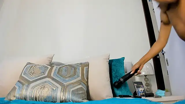 rachel evansxx online show from February 2025 09:16:01 PM