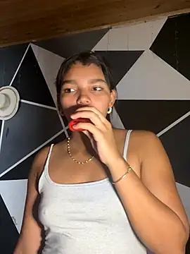 emilyharber online show from October 2025 07:44:02 PM