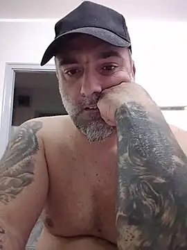 Snapshot of wifesfuckerpu chatting on March 2026 08:32:01 PM wifesfuckerpu online show from March 2026 08:32:01 PM