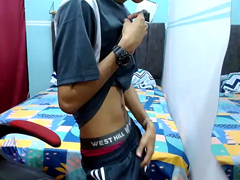 Angelstripboy online show from March 2025 07:12:02 AM