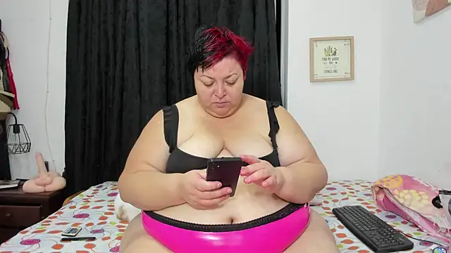 Snapshot of MANDY_GIRL_BBW chatting on October 2025 10:23:02 AM MANDY GIRL BBW online show from October 2025 10:23:02 AM