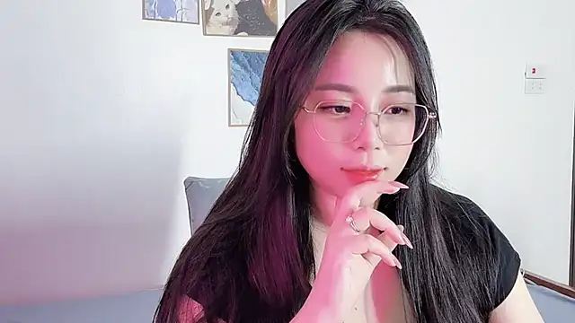   Lyly   online show from July 2026 04:06:01 PM
