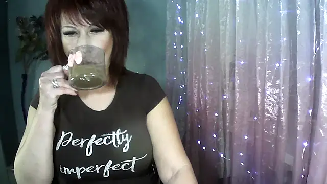 Faraira17 online show from November 2025 02:14:02 AM