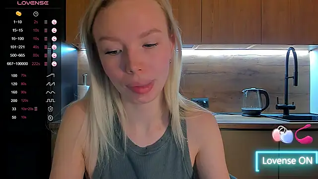 Olivia Bells online show from April 2026 09:37:02 PM