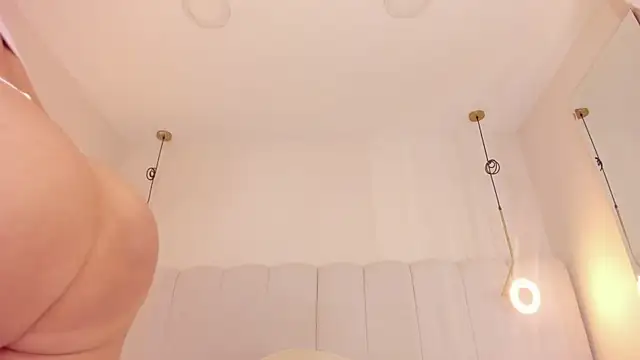 babepolly online show from July 2026 07:40:01 PM