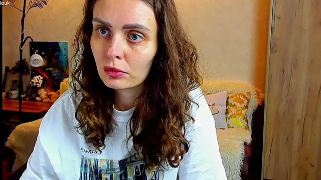 mia grantes online show from October 2025 08:31:02 PM