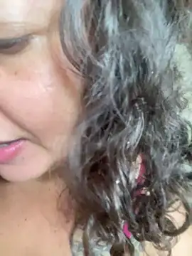 -Marivalda- online show from December 2025 10:45:02 AM