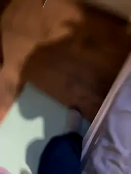 vanjbi45 online show from November 2025 06:13:01 AM