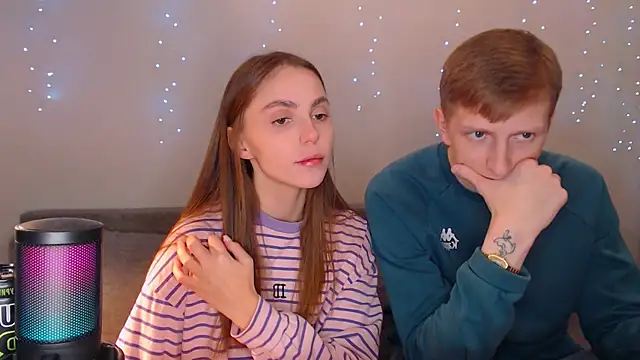 juliaanddima online show from March 2025 07:12:01 PM