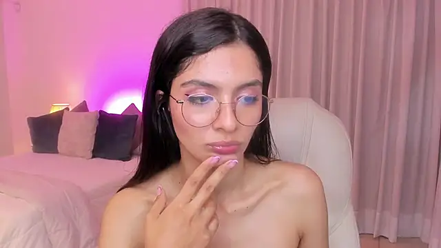 miiaa evans online show from December 2024 09:30:02 AM