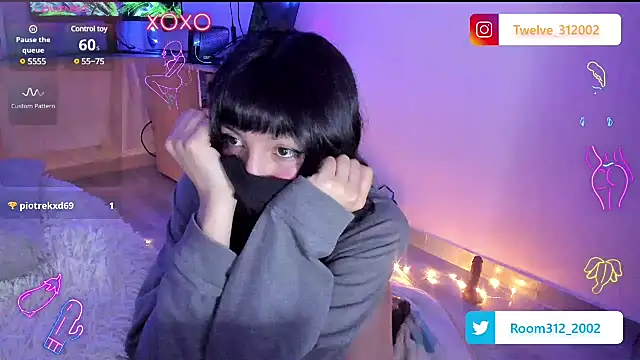 Room312  online show from December 2024 03:00:02 AM