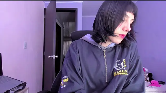 Room312  online show from December 2024 06:38:01 PM