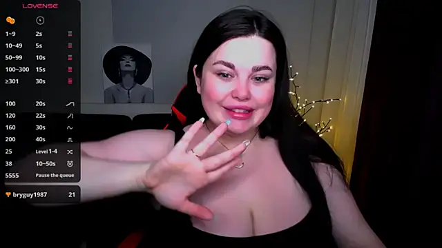 Snapshot of Emily_Mo chatting on February 2025 06:22:02 AM Emily Mo online show from February 2025 06:22:02 AM