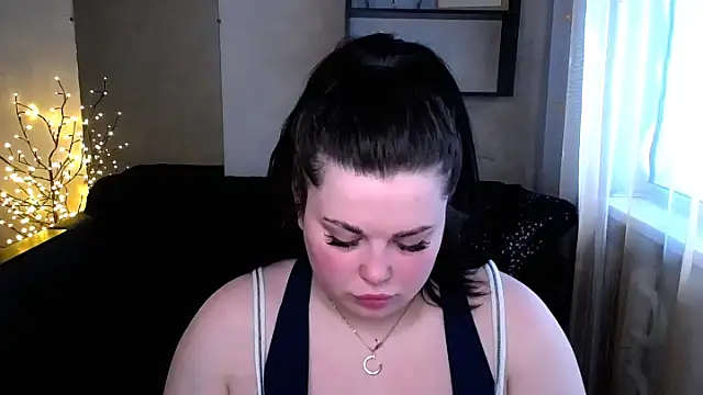 Snapshot of Emily_Mo chatting on March 2025 09:26:01 AM Emily Mo online show from March 2025 09:26:01 AM