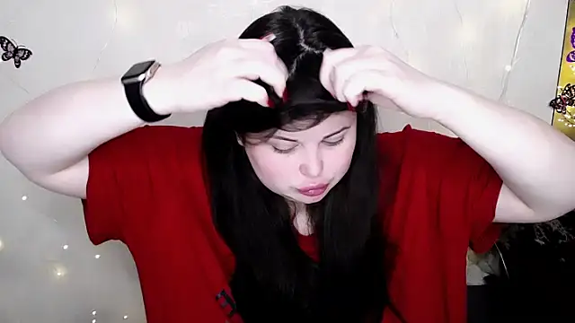 Emily Mo online show from February 2026 07:04:01 AM