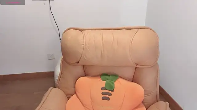 4uoki online show from November 2025 04:25:01 PM