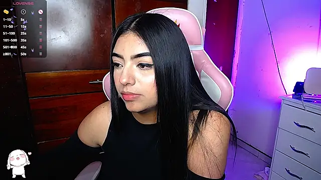 Snapshot of eva_six chatting on December 2024 07:48:02 PM eva six online show from December 2024 07:48:02 PM