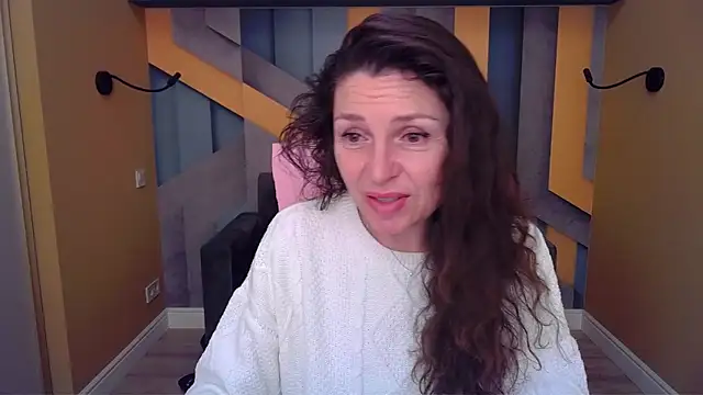 EllaLong online show from February 2026 12:30:02 PM