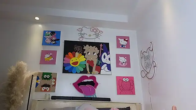 lyoun7 online show from October 2025 02:04:01 AM