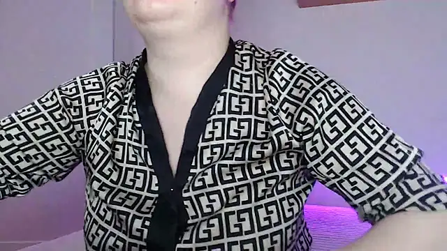 Snapshot of Karolina_love_ chatting on February 2026 07:56:01 PM Karolina love online show from February 2026 07:56:01 PM