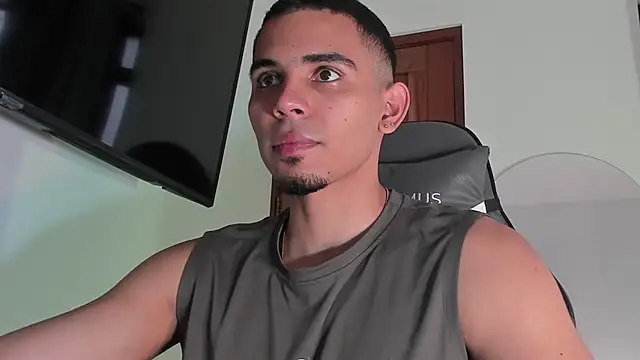 joss 111 online show from November 2025 12:04:02 PM