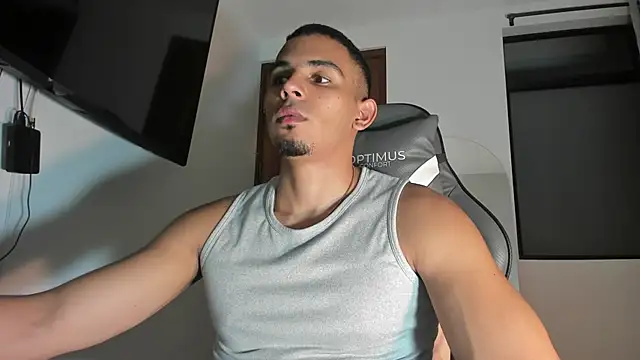 joss 111 online show from December 2025 04:19:01 AM