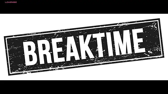 Snapshot of Curvy_Cute chatting on November 2025 03:50:01 AM Curvy Cute online show from November 2025 03:50:01 AM