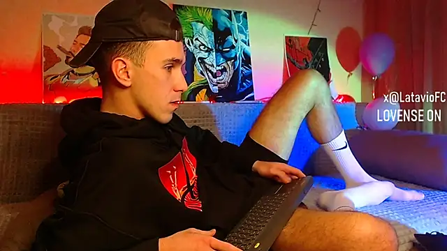 Snapshot of Midnighter_ chatting on January 2025 11:38:01 PM Midnighter  online show from January 2025 11:38:01 PM